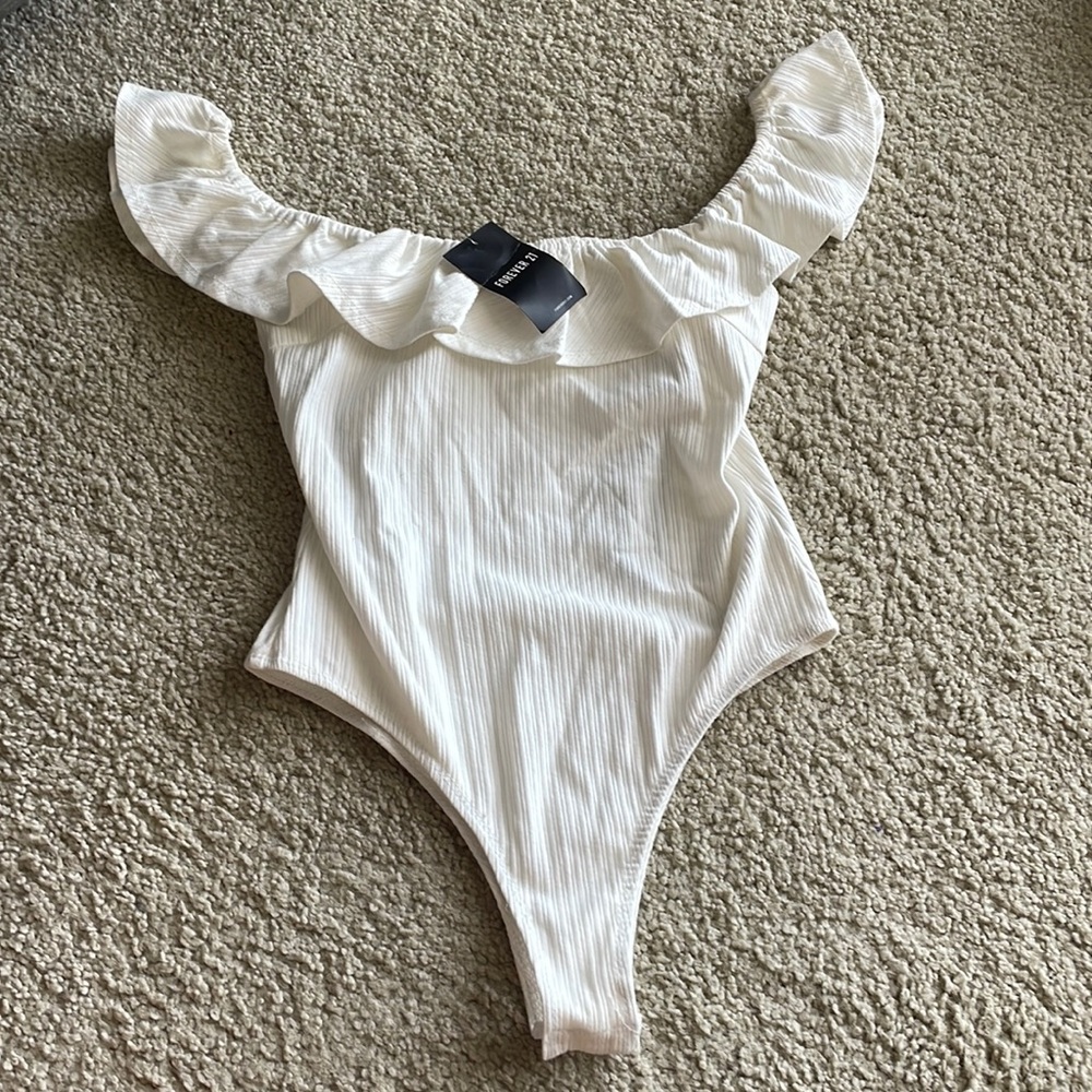 Off white / cream ruffle bodysuit